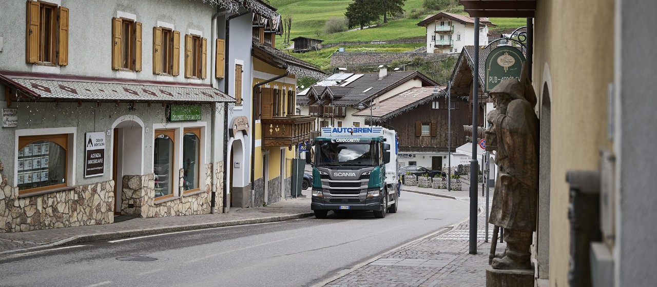  Comercio minorista, mensajería exprés y postal