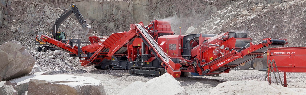 Drtič kamene Terex s průmyslovým 13ti litrovým motorem Scania. Dingtuna, Švédsko Foto: Carl-Erik Andersson 2011