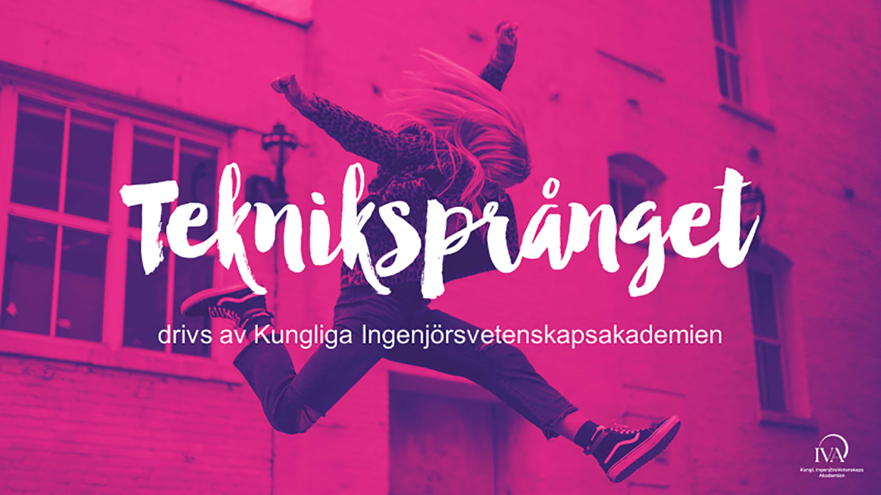 Kurisv text med ordet Tekniksprånget framför en person som hoppar mot en rosa bakgrund