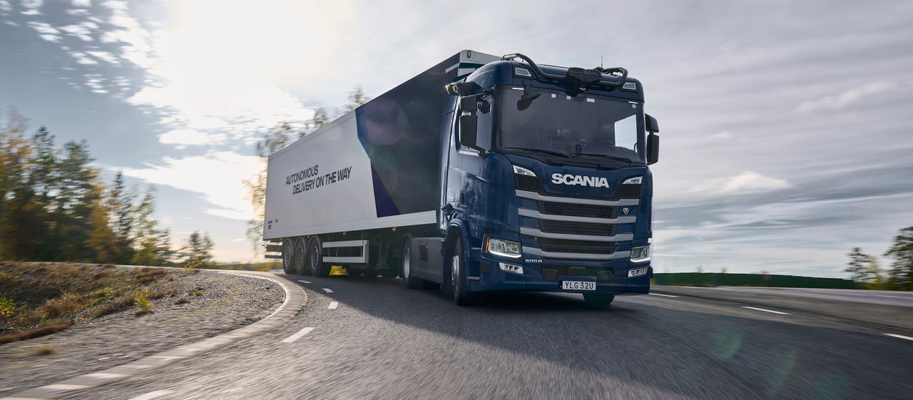 Scania autonomous hub-to-hub trucks 